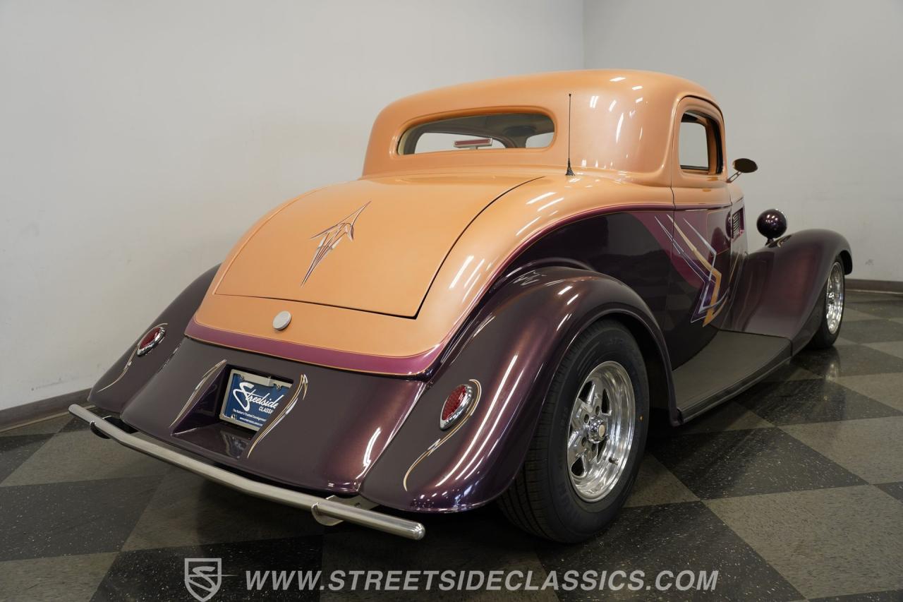 1934 Ford 3-Window