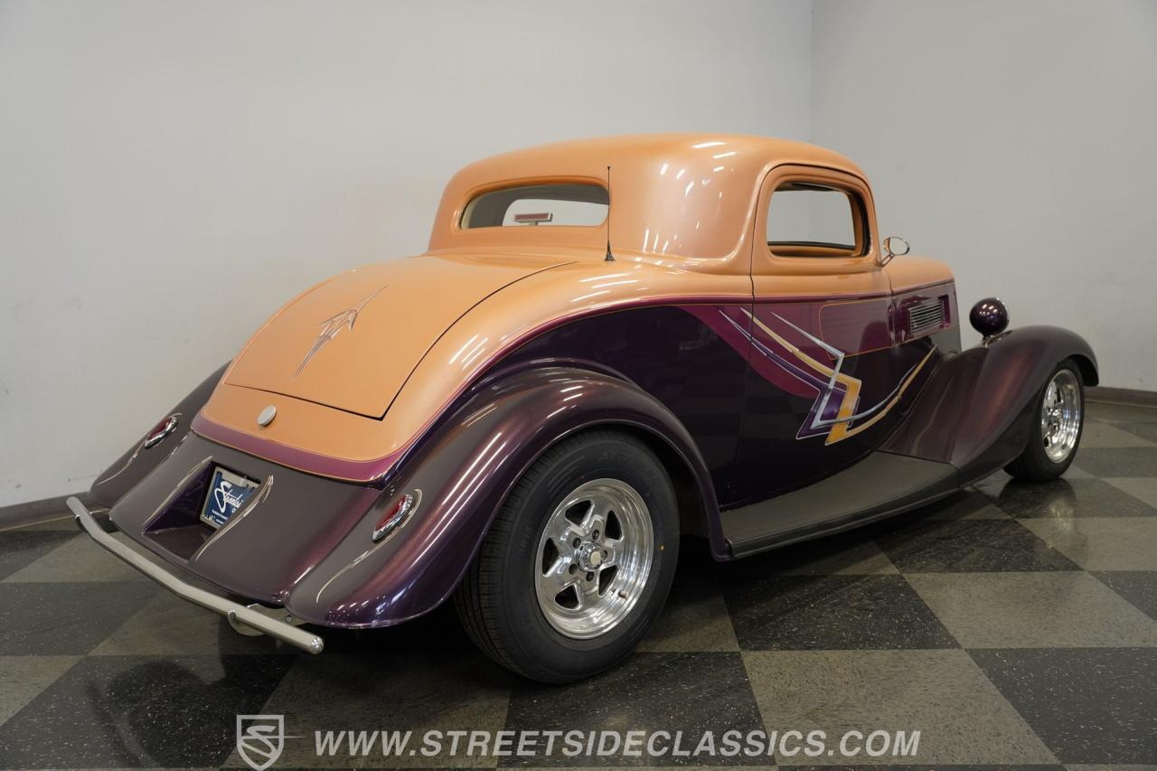 1934 Ford 3-Window
