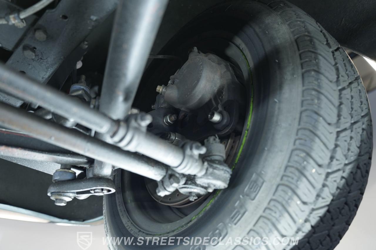 1939 Ford Deluxe Sedan