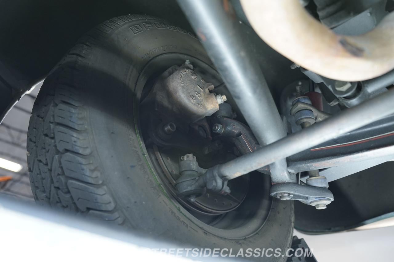 1939 Ford Deluxe Sedan