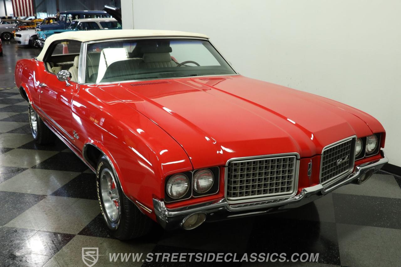 1972 Oldsmobile Cutlass Supreme Convertible