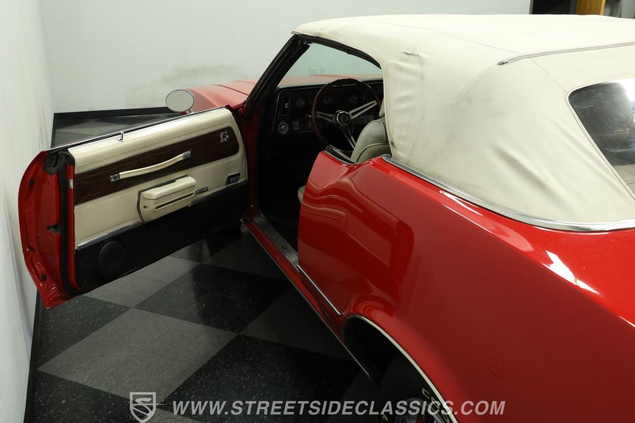 1972 Oldsmobile Cutlass Supreme Convertible