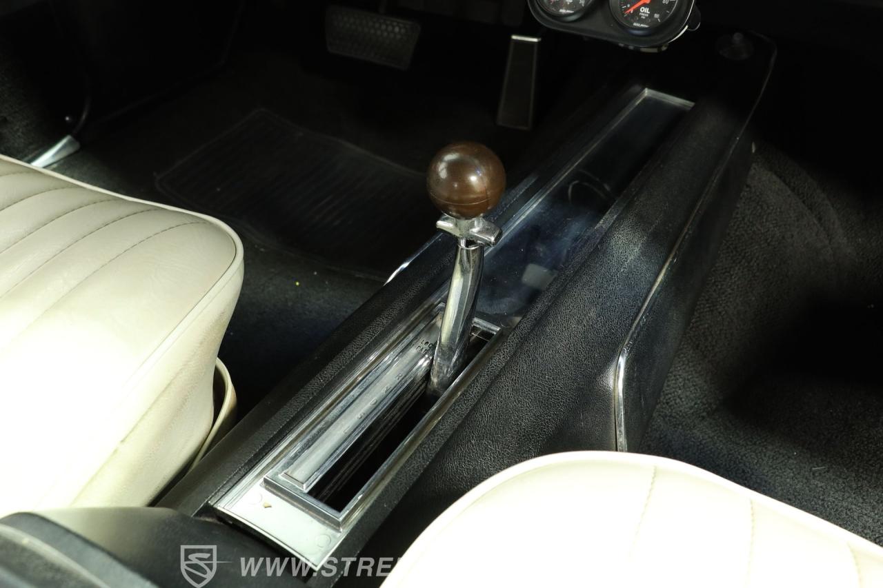 1972 Oldsmobile Cutlass Supreme Convertible