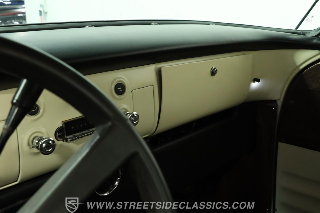 1958 Chevrolet Apache Restomod