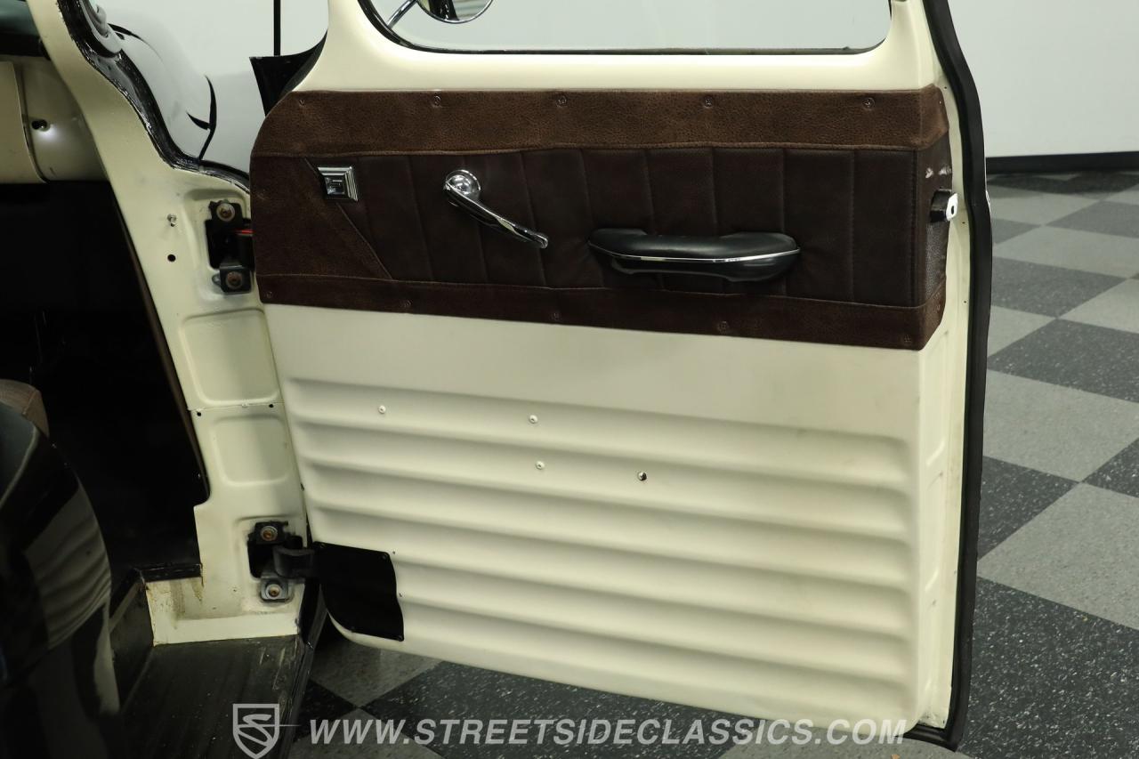 1958 Chevrolet Apache Restomod