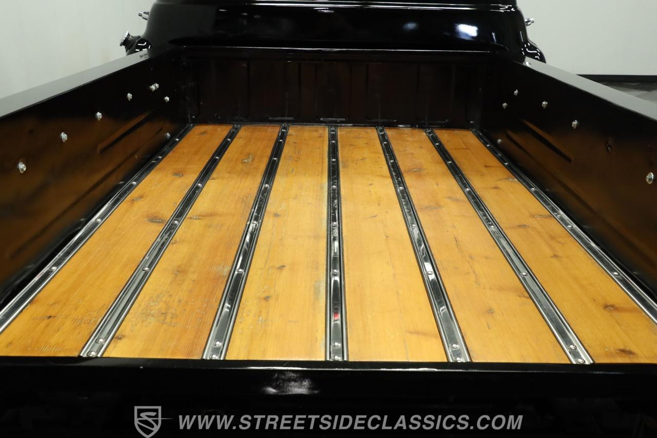 1958 Chevrolet Apache Restomod