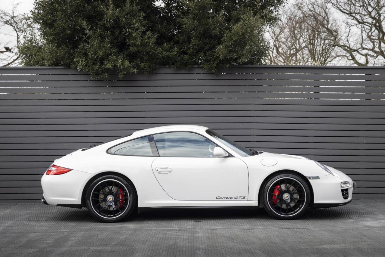 2011 Porsche Unknown