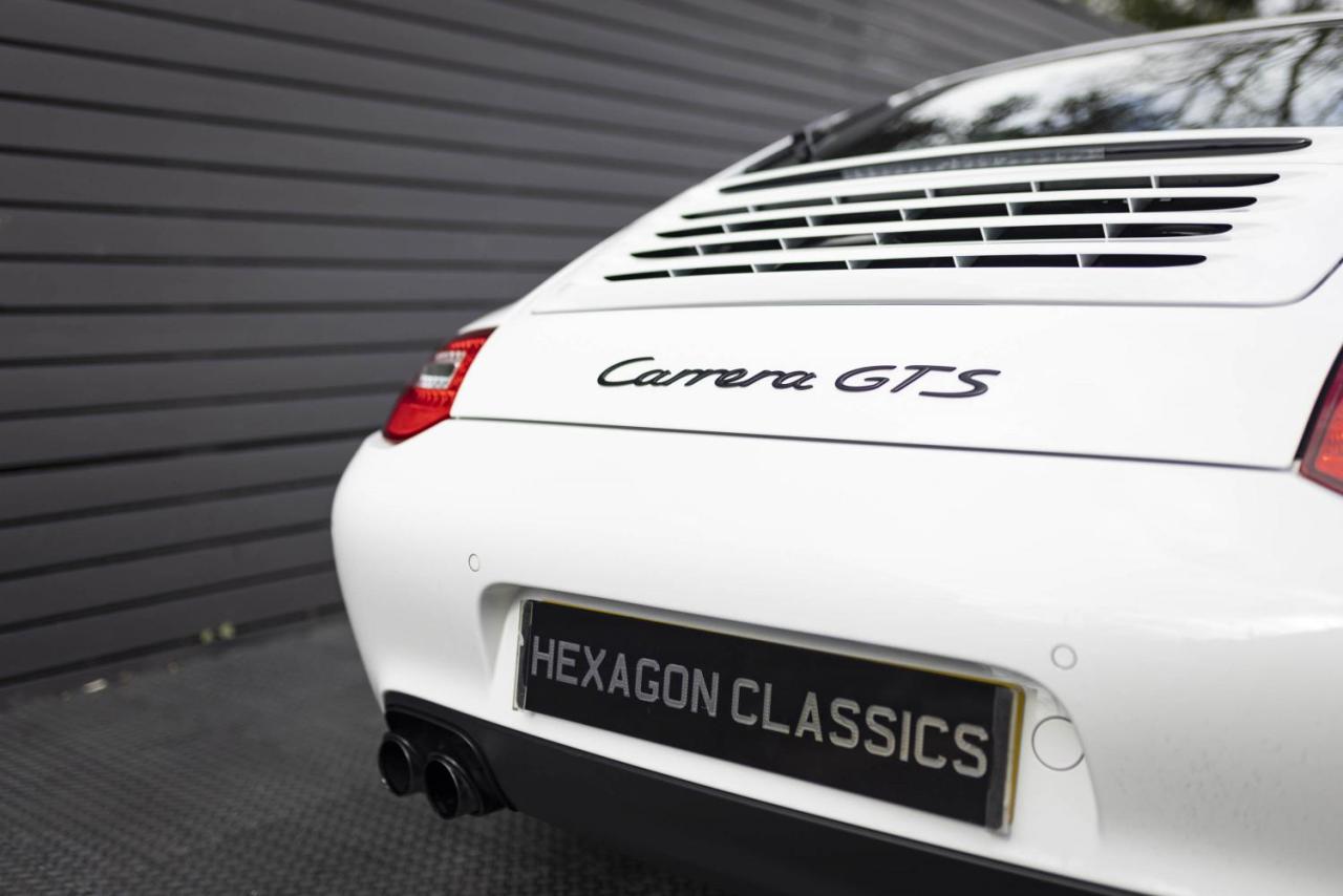 2011 Porsche Unknown