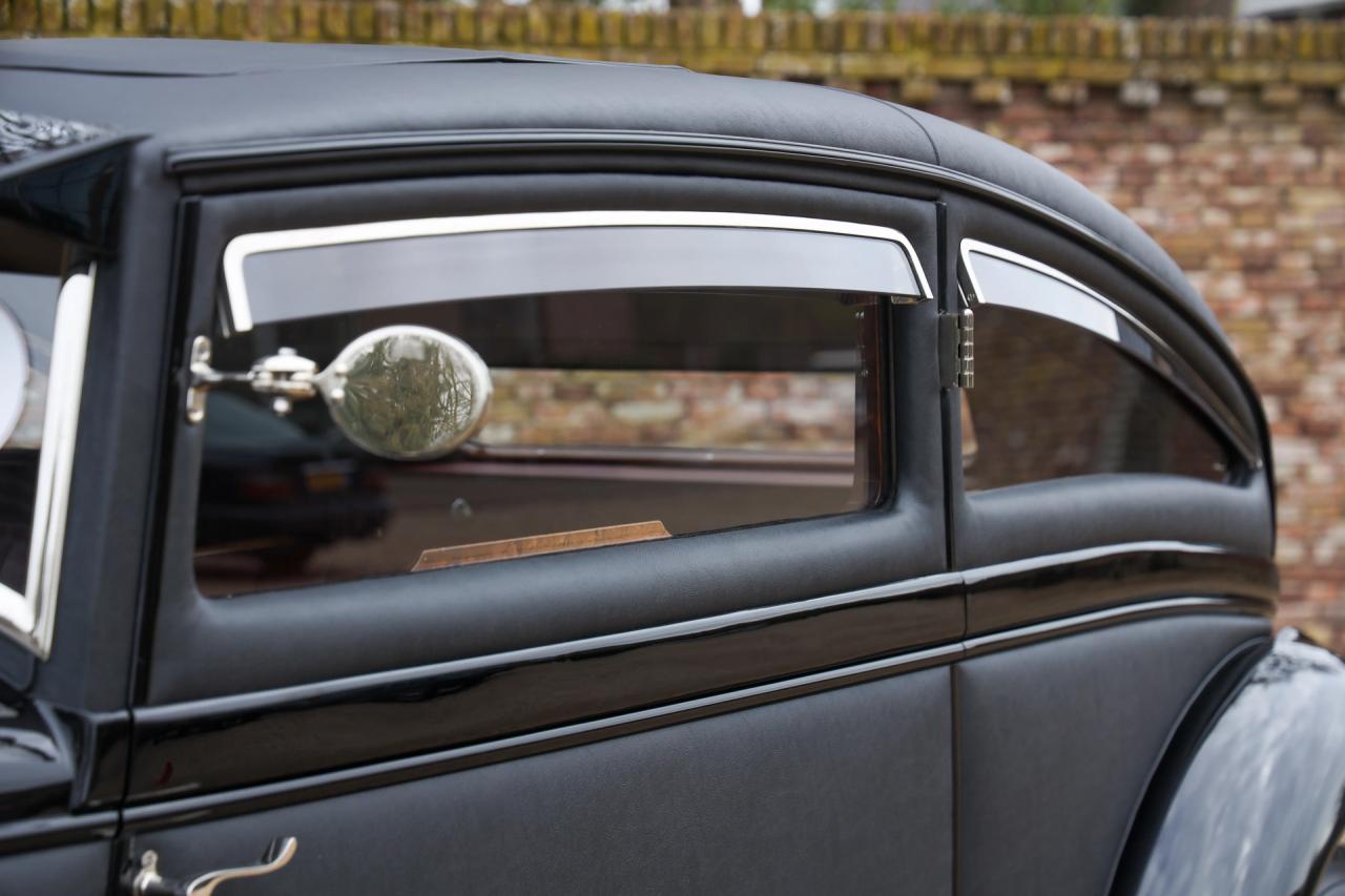 1948 Bentley Blue Train &ldquo;With the B81 engine and the three whiskey glasses&rdquo;