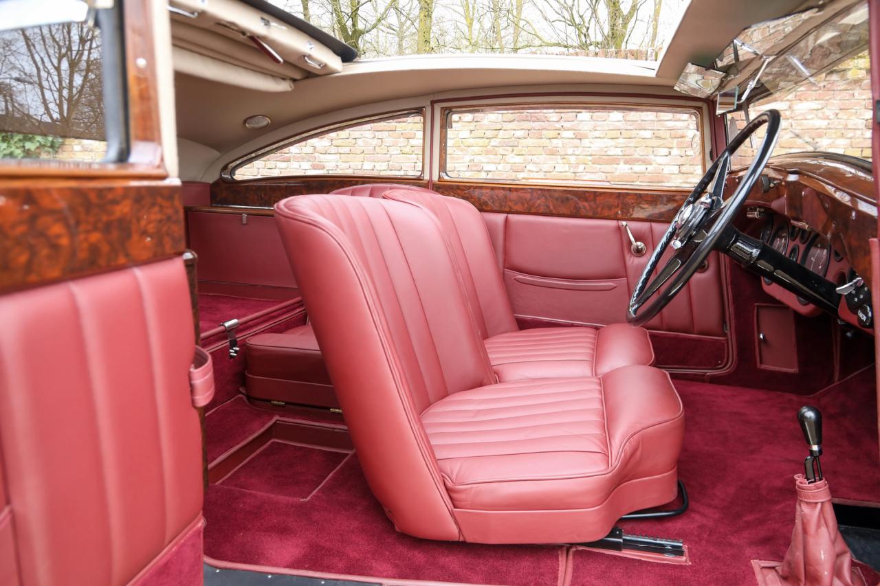 1948 Bentley Blue Train &ldquo;With the B81 engine and the three whiskey glasses&rdquo;