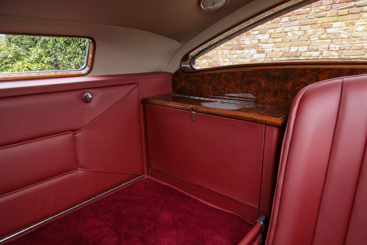 1948 Bentley Blue Train &ldquo;With the B81 engine and the three whiskey glasses&rdquo;