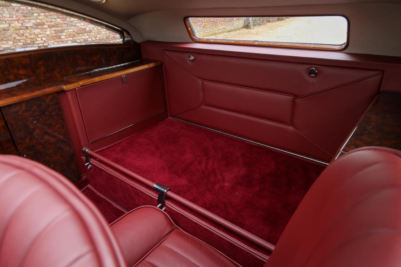1948 Bentley Blue Train &ldquo;With the B81 engine and the three whiskey glasses&rdquo;