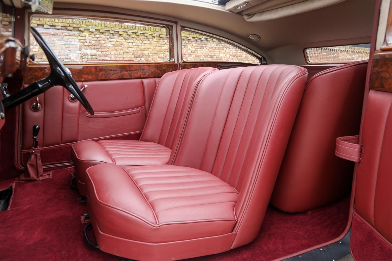 1948 Bentley Blue Train &ldquo;With the B81 engine and the three whiskey glasses&rdquo;