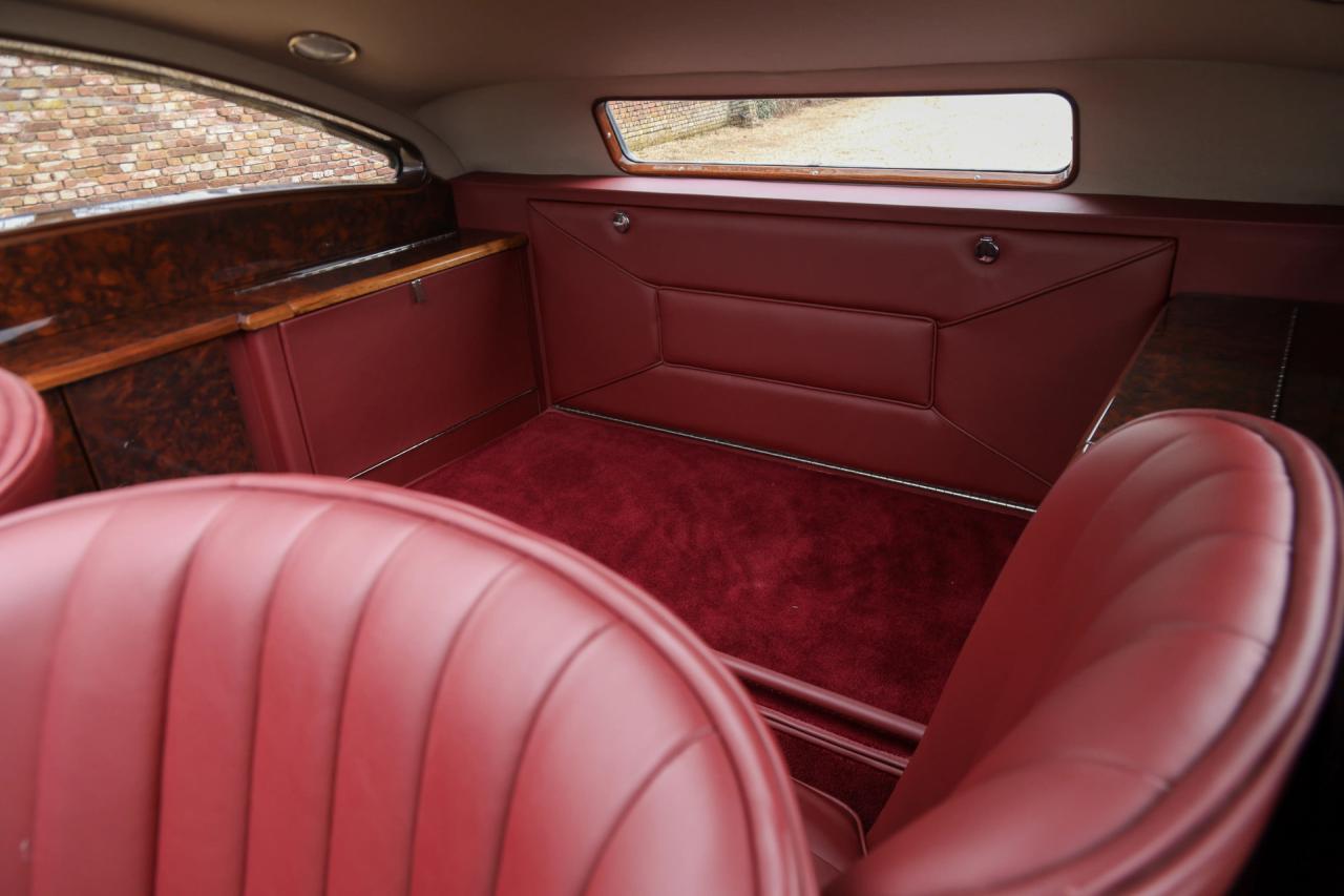 1948 Bentley Blue Train &ldquo;With the B81 engine and the three whiskey glasses&rdquo;