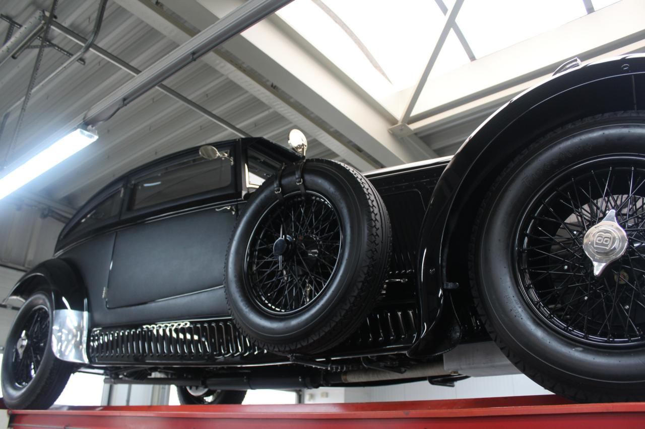 1948 Bentley Blue Train &ldquo;With the B81 engine and the three whiskey glasses&rdquo;