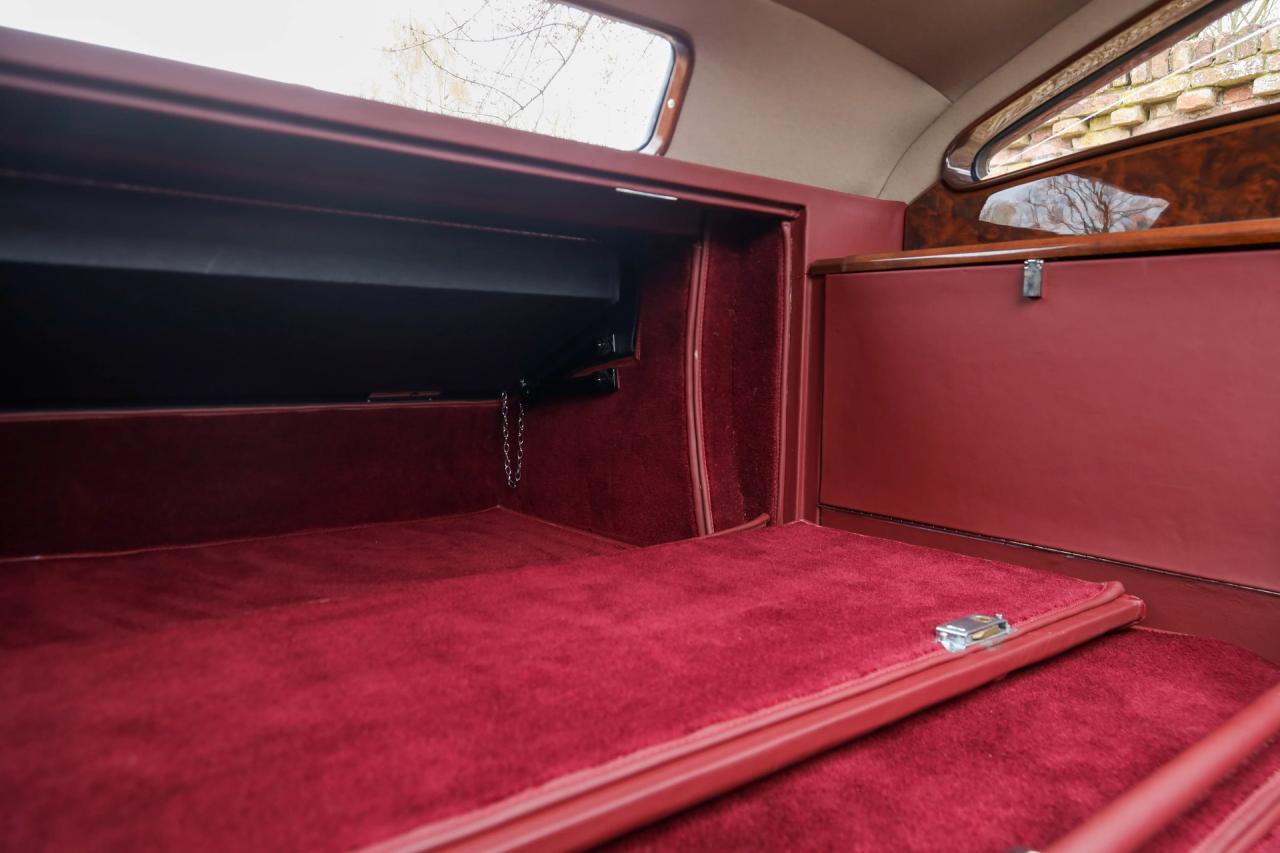 1948 Bentley Blue Train &ldquo;With the B81 engine and the three whiskey glasses&rdquo;