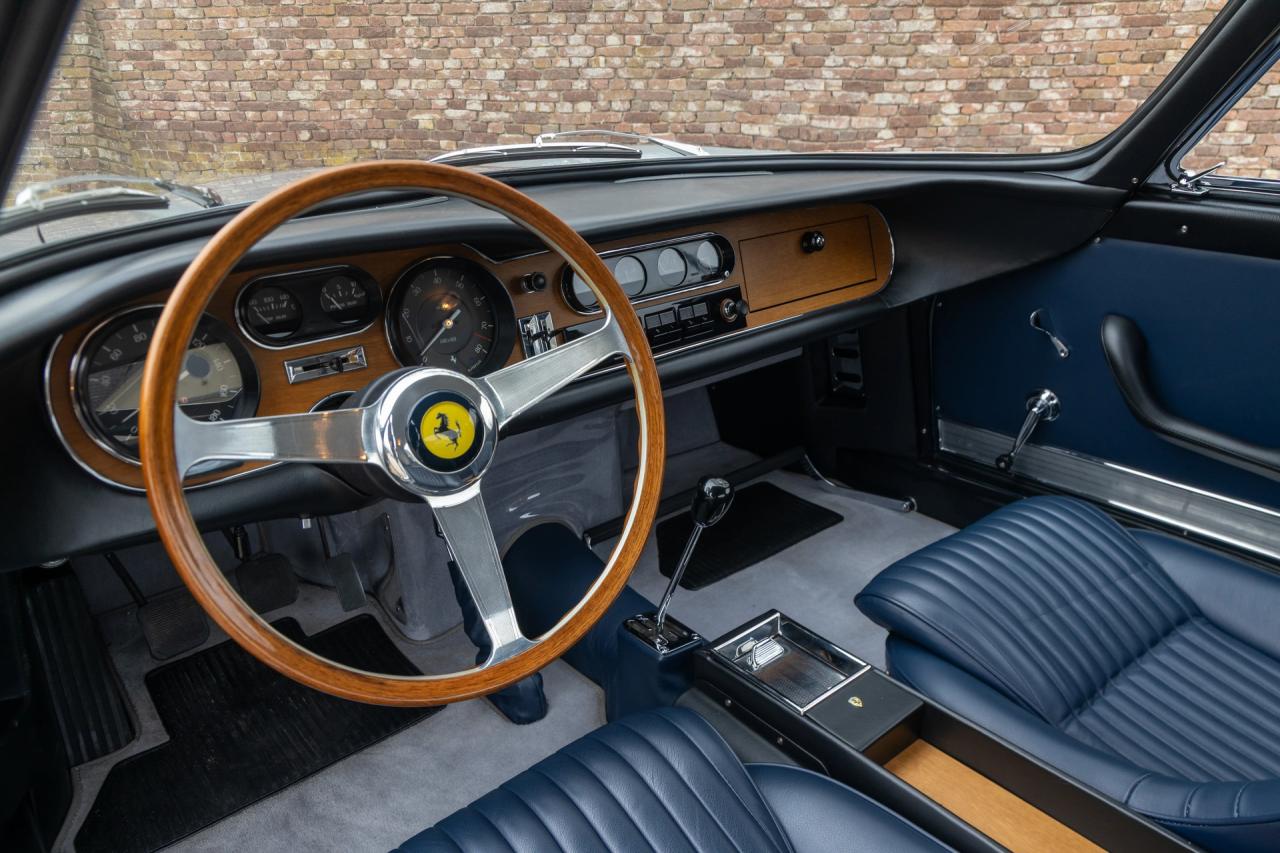 1965 Ferrari 275 GTB Shortnose &ldquo;Certificazione di autenticit&agrave; - Red Book&rdquo;