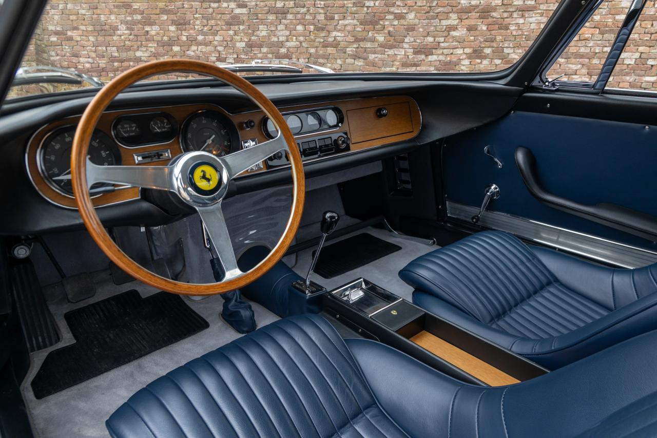 1965 Ferrari 275 GTB Shortnose &ldquo;Certificazione di autenticit&agrave; - Red Book&rdquo;