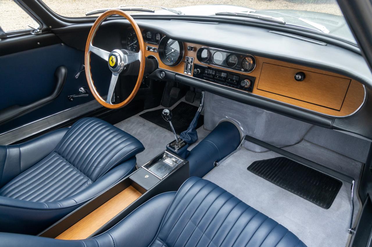 1965 Ferrari 275 GTB Shortnose &ldquo;Certificazione di autenticit&agrave; - Red Book&rdquo;
