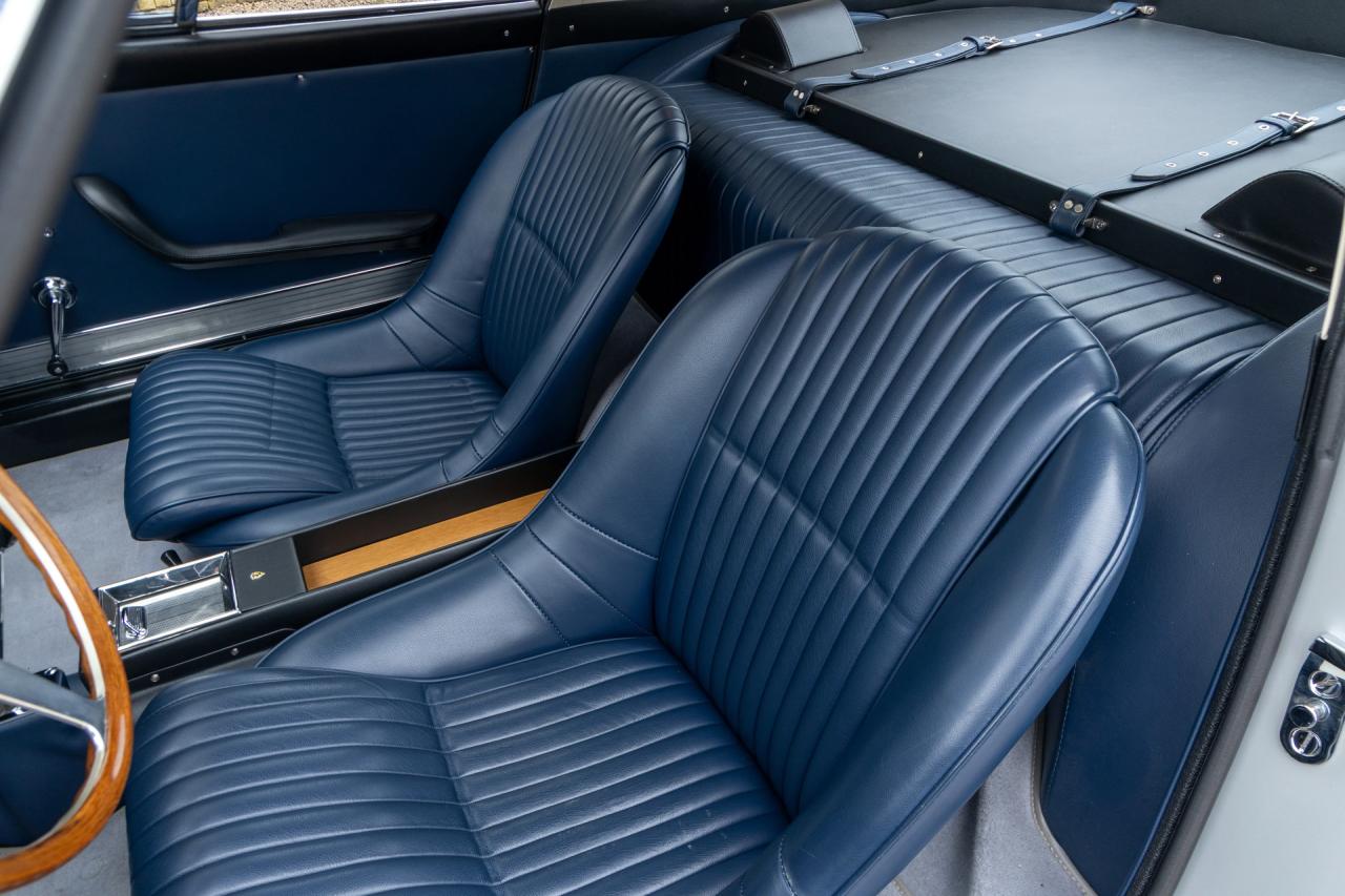 1965 Ferrari 275 GTB Shortnose &ldquo;Certificazione di autenticit&agrave; - Red Book&rdquo;