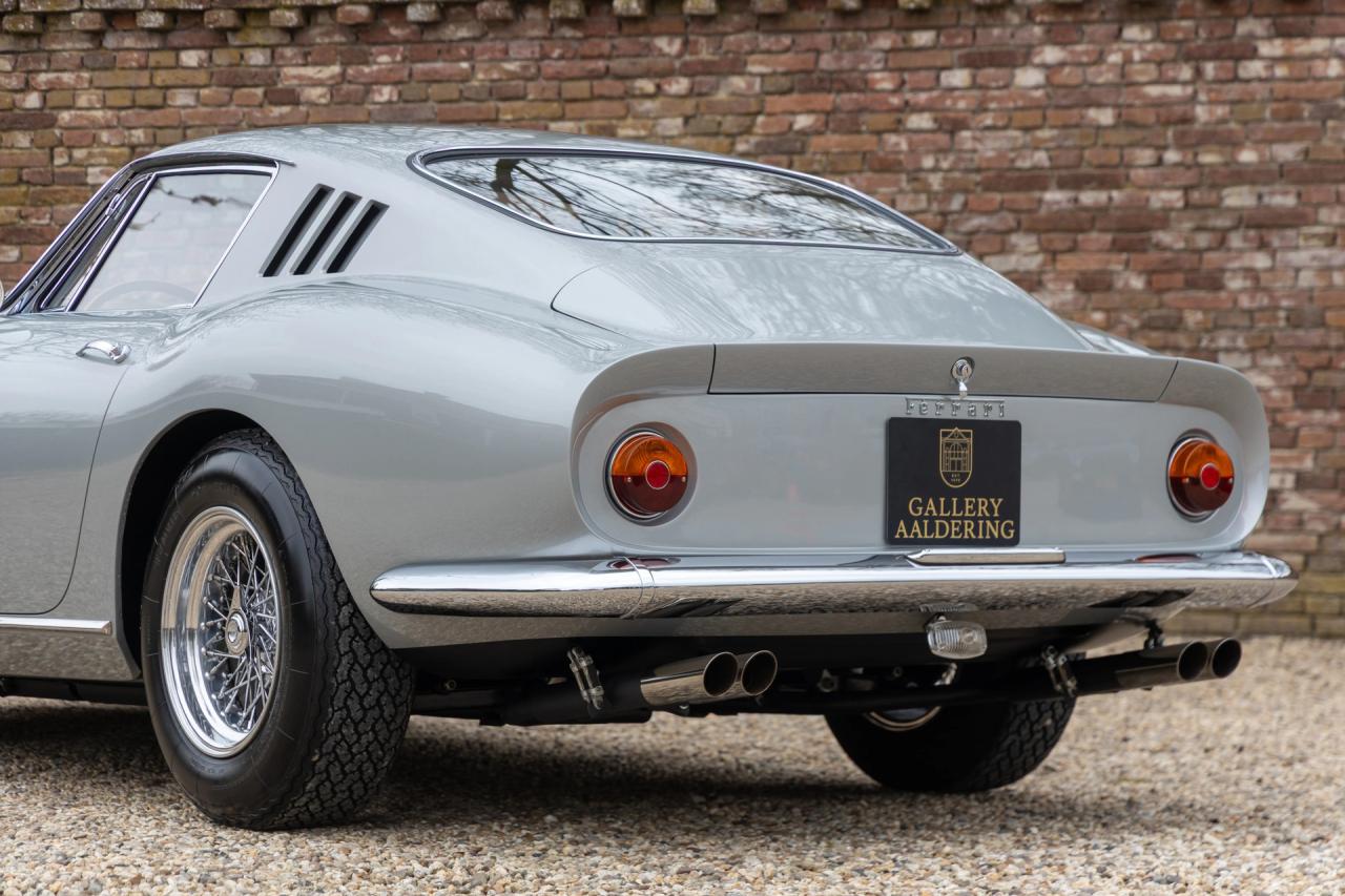 1965 Ferrari 275 GTB Shortnose &ldquo;Certificazione di autenticit&agrave; - Red Book&rdquo;