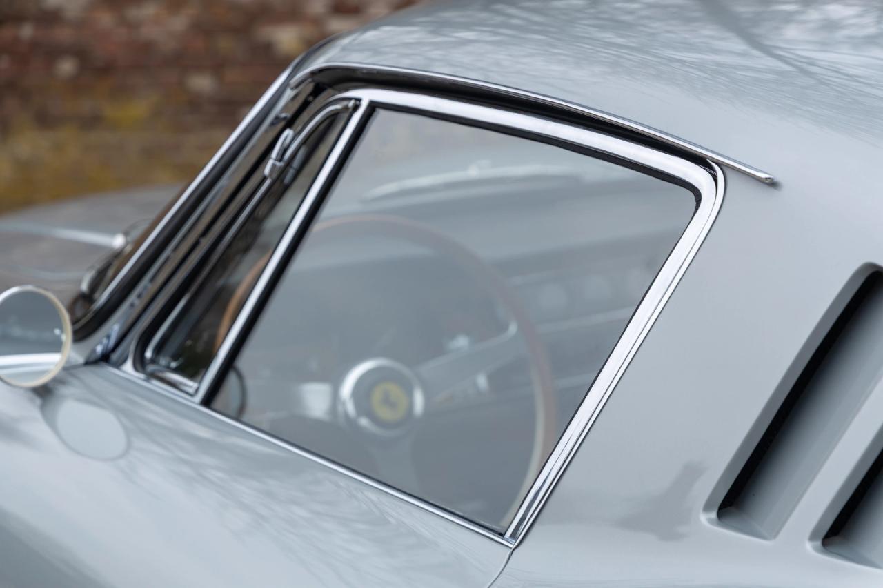 1965 Ferrari 275 GTB Shortnose &ldquo;Certificazione di autenticit&agrave; - Red Book&rdquo;