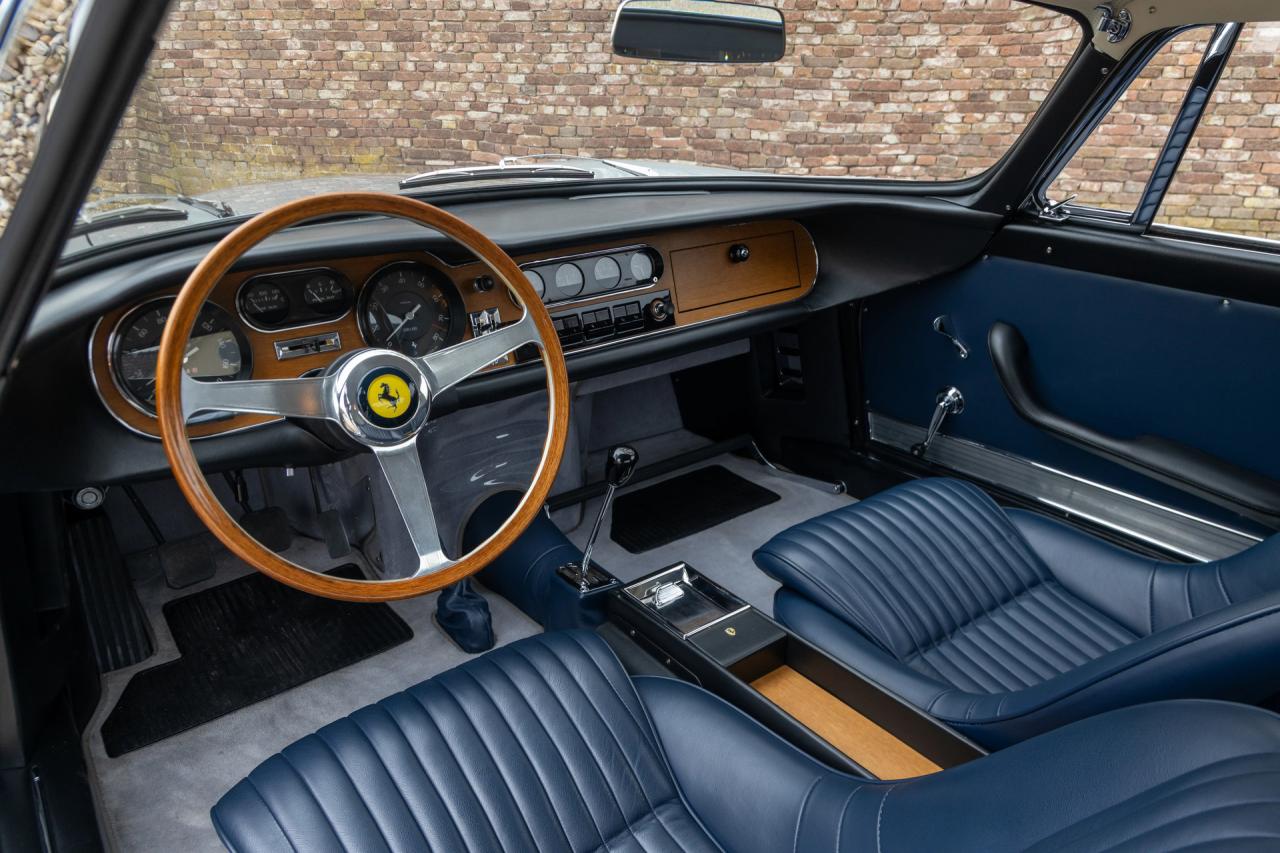 1965 Ferrari 275 GTB Shortnose &ldquo;Certificazione di autenticit&agrave; - Red Book&rdquo;