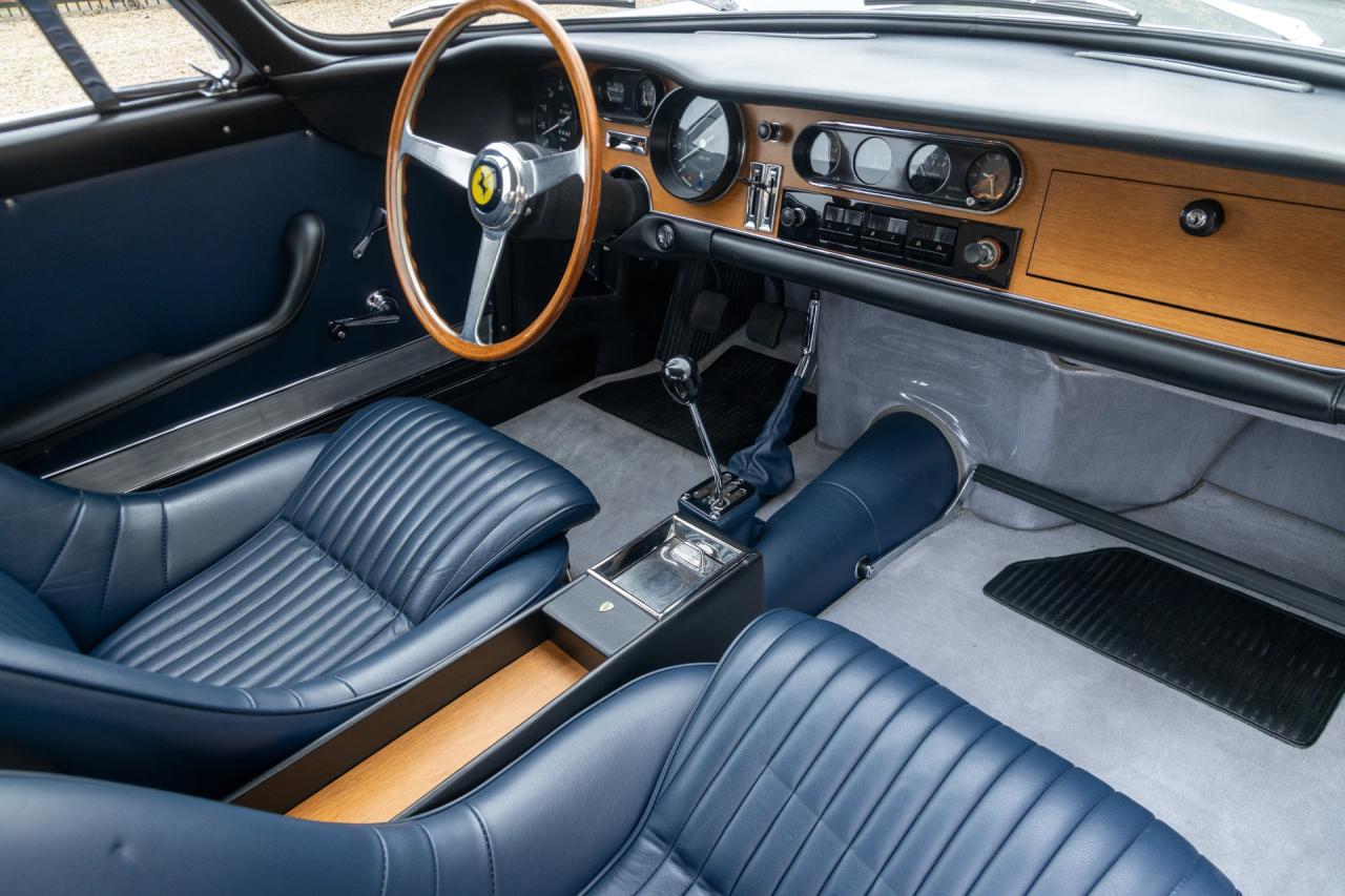 1965 Ferrari 275 GTB Shortnose &ldquo;Certificazione di autenticit&agrave; - Red Book&rdquo;