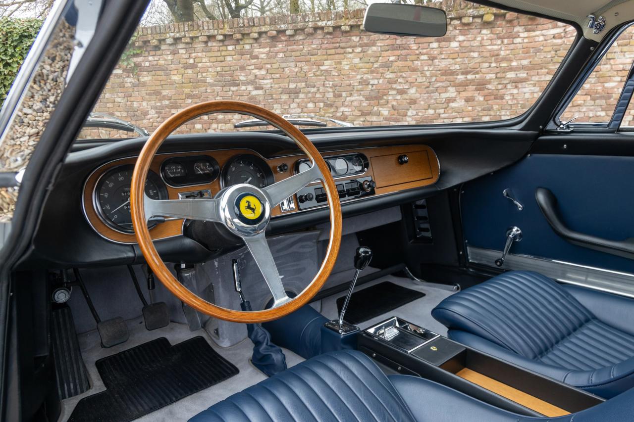 1965 Ferrari 275 GTB Shortnose &ldquo;Certificazione di autenticit&agrave; - Red Book&rdquo;