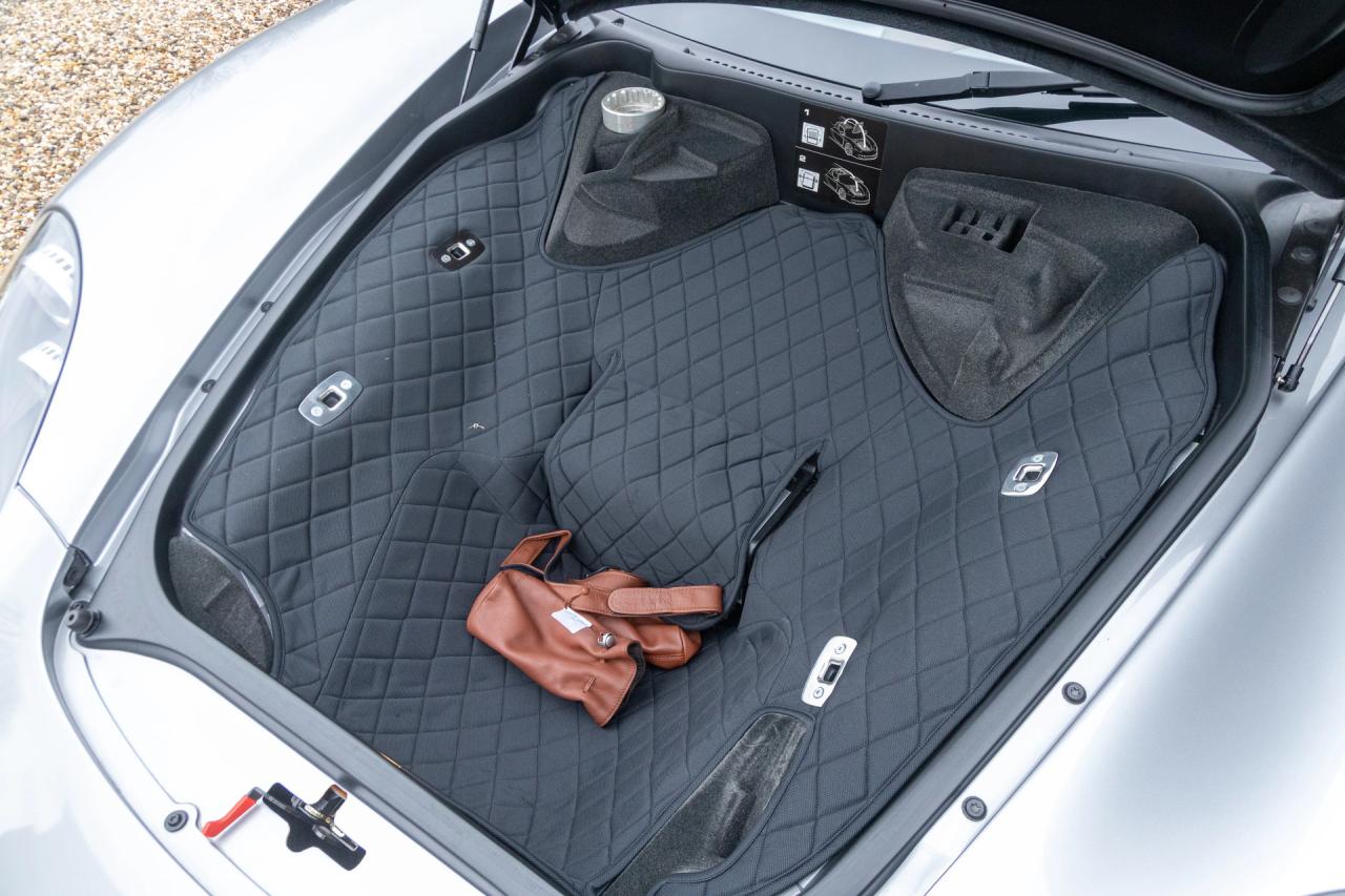 2005 Porsche Carrera GT