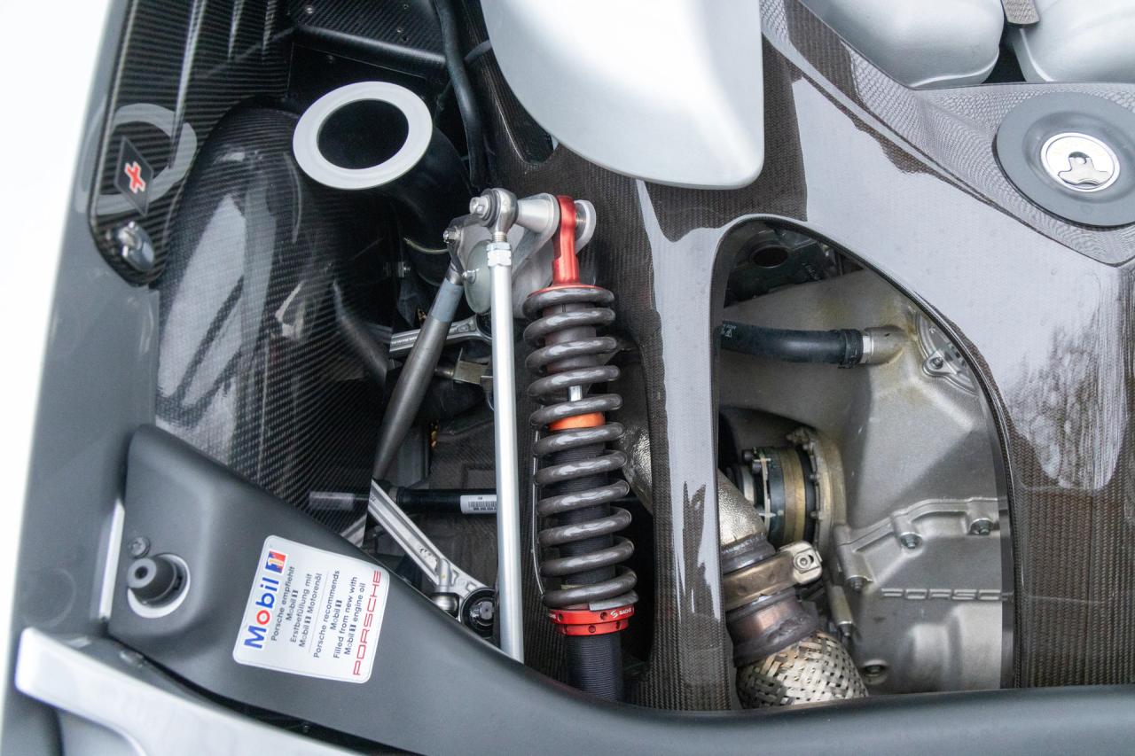 2005 Porsche Carrera GT