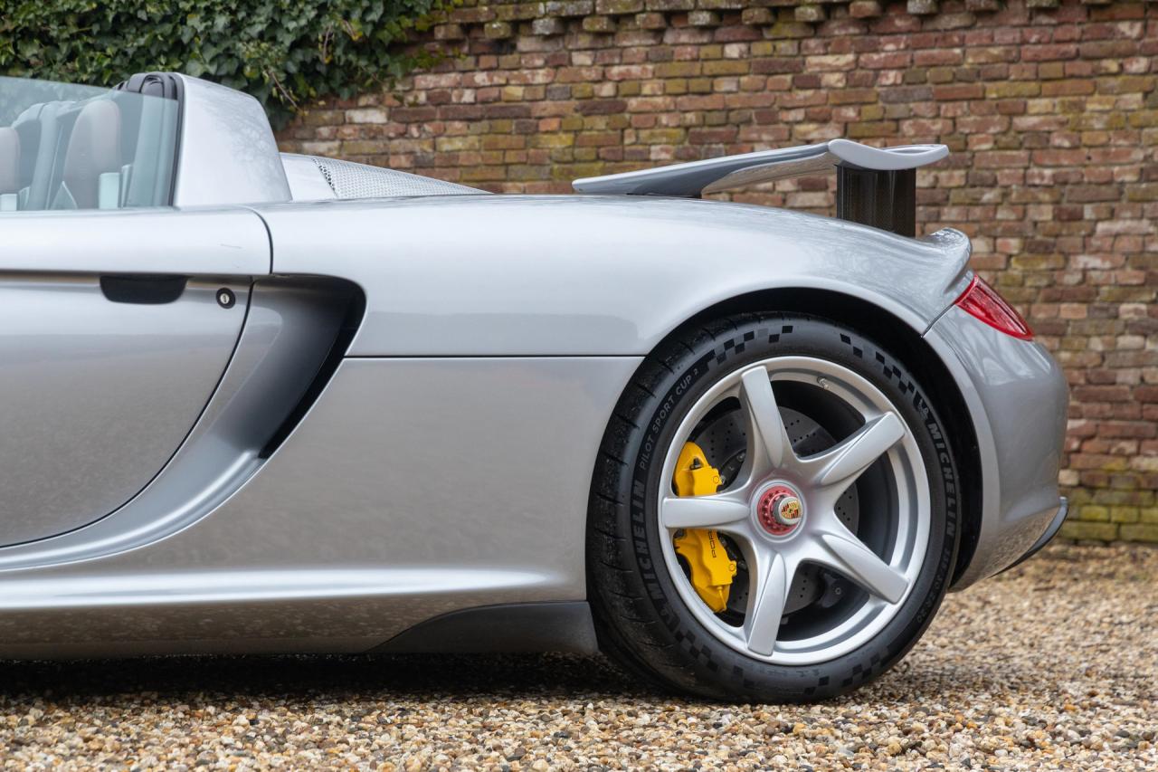 2005 Porsche Carrera GT