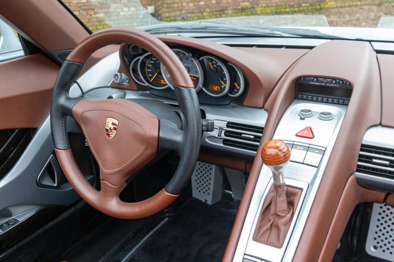 2005 Porsche Carrera GT