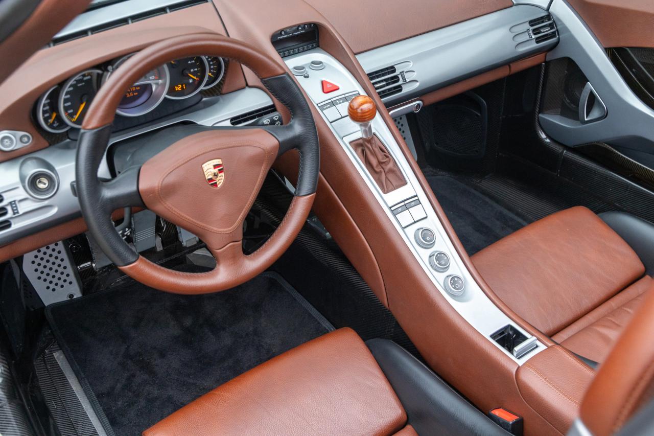 2005 Porsche Carrera GT