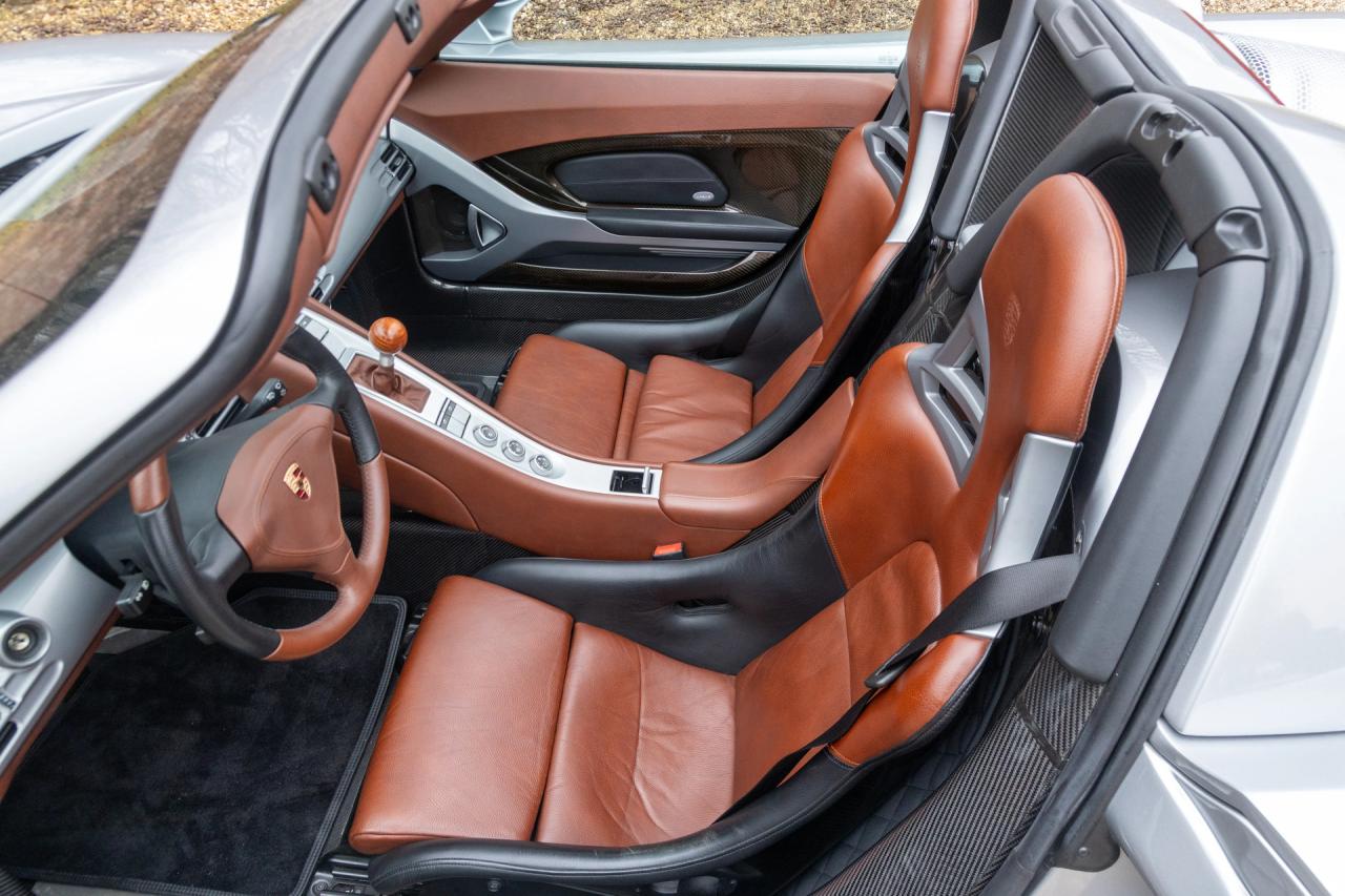 2005 Porsche Carrera GT