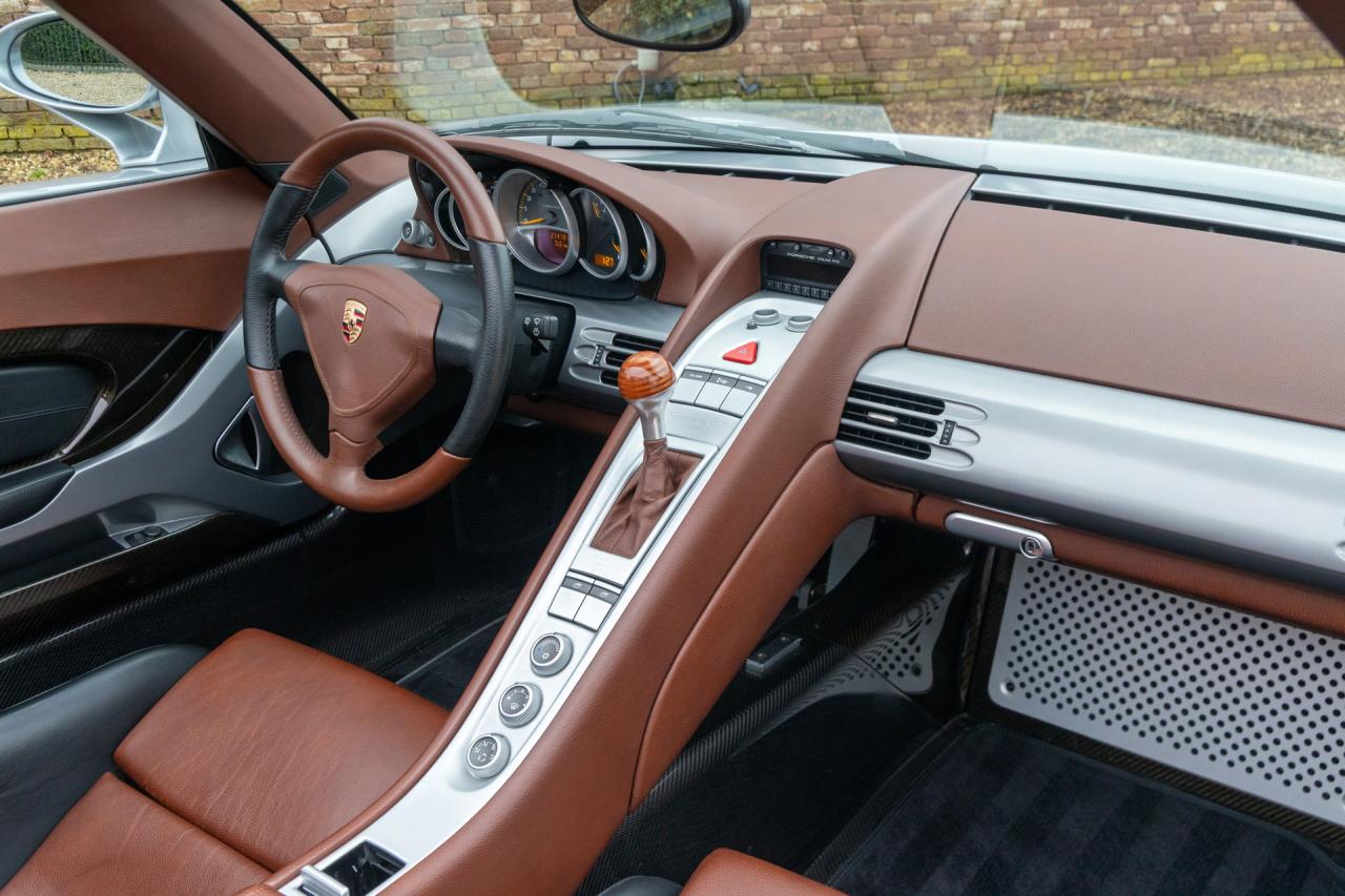 2005 Porsche Carrera GT