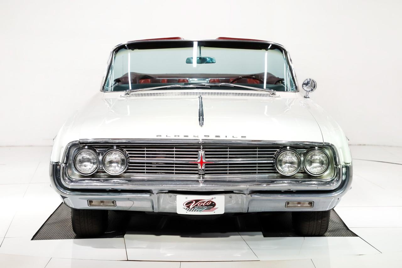 1962 Oldsmobile Starfire