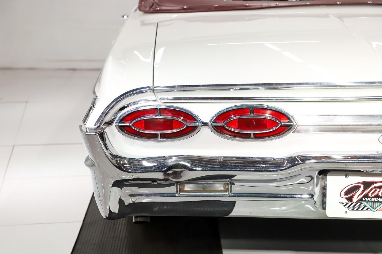 1962 Oldsmobile Starfire