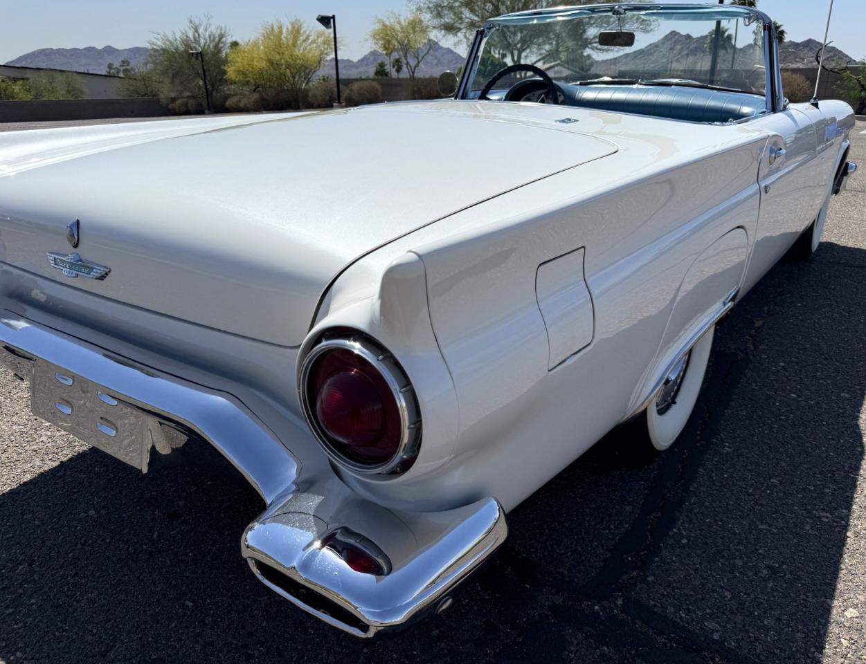 1957 Ford Thunderbird Convertible