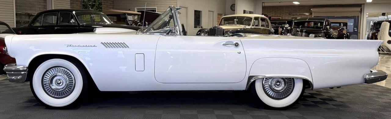 1957 Ford Thunderbird Convertible