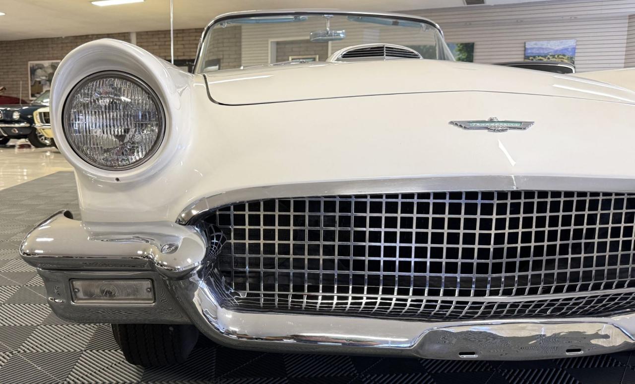 1957 Ford Thunderbird Convertible