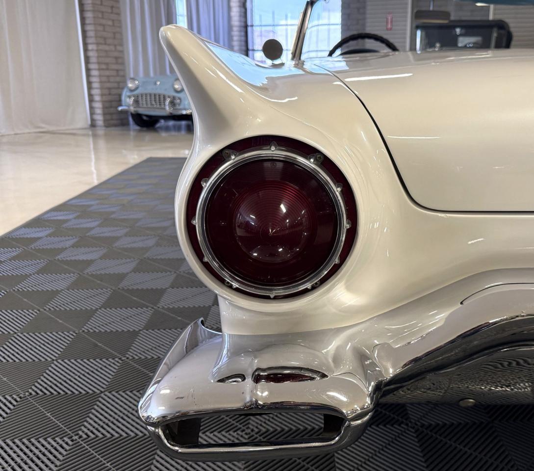 1957 Ford Thunderbird Convertible