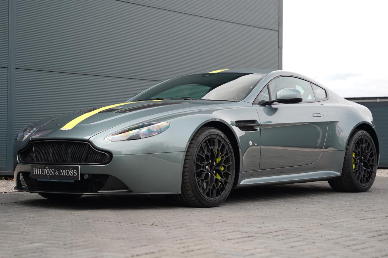2017 Aston Martin V12 Vantage