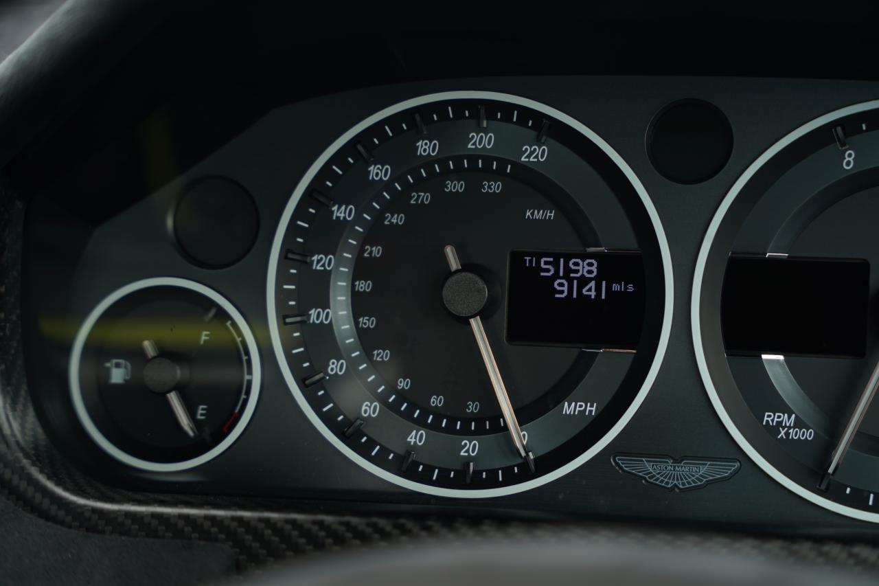 2017 Aston Martin V12 Vantage