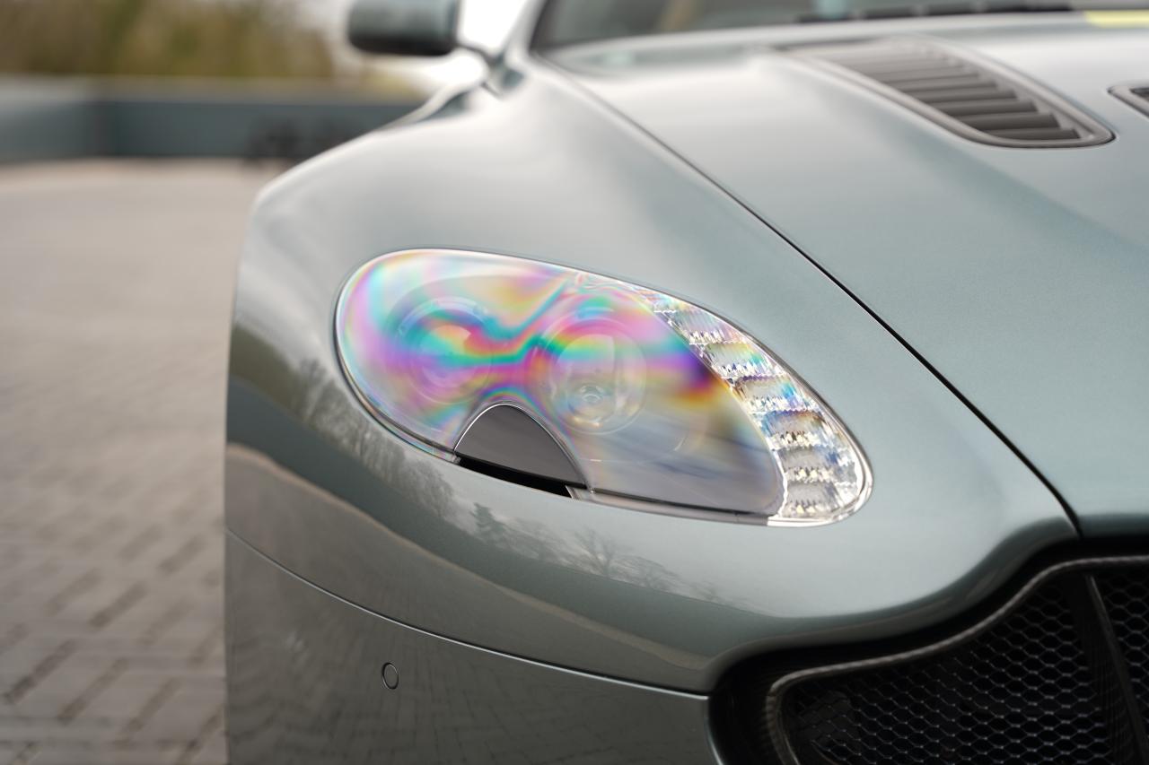 2017 Aston Martin V12 Vantage