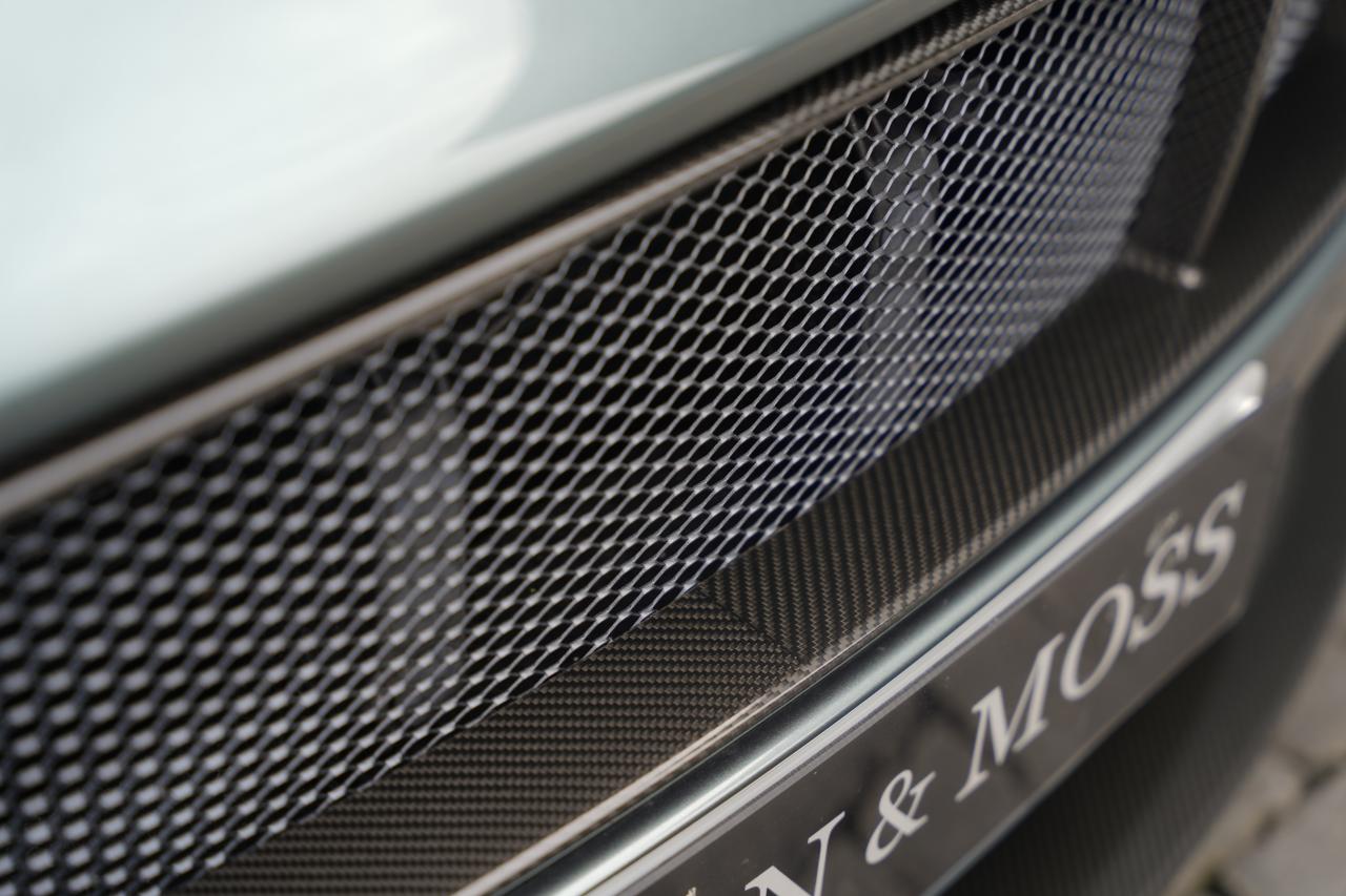 2017 Aston Martin V12 Vantage