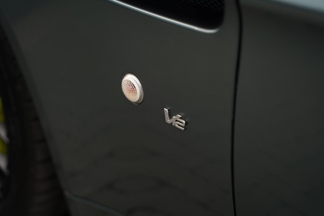 2017 Aston Martin V12 Vantage