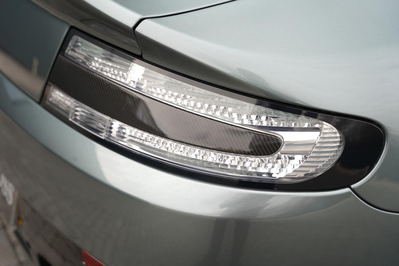 2017 Aston Martin V12 Vantage