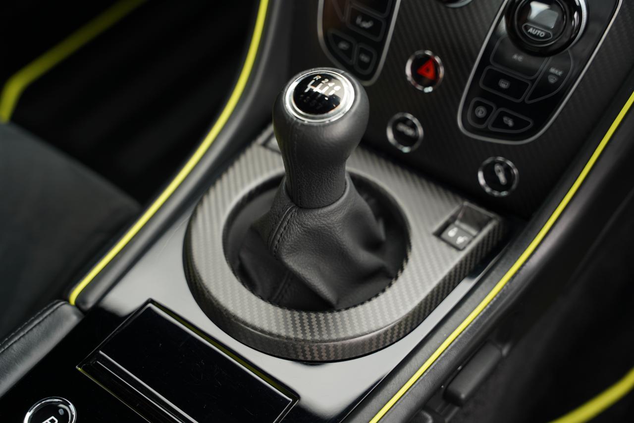 2017 Aston Martin V12 Vantage