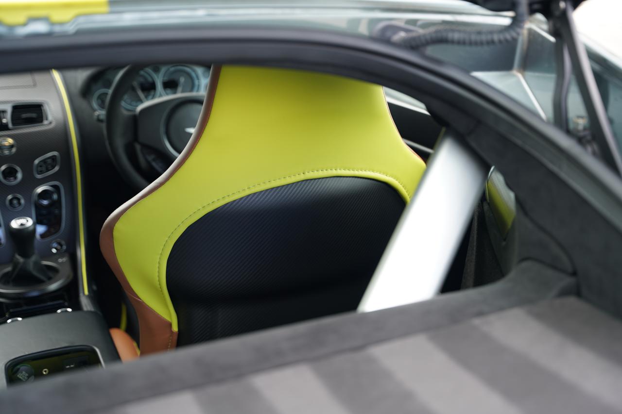 2017 Aston Martin V12 Vantage